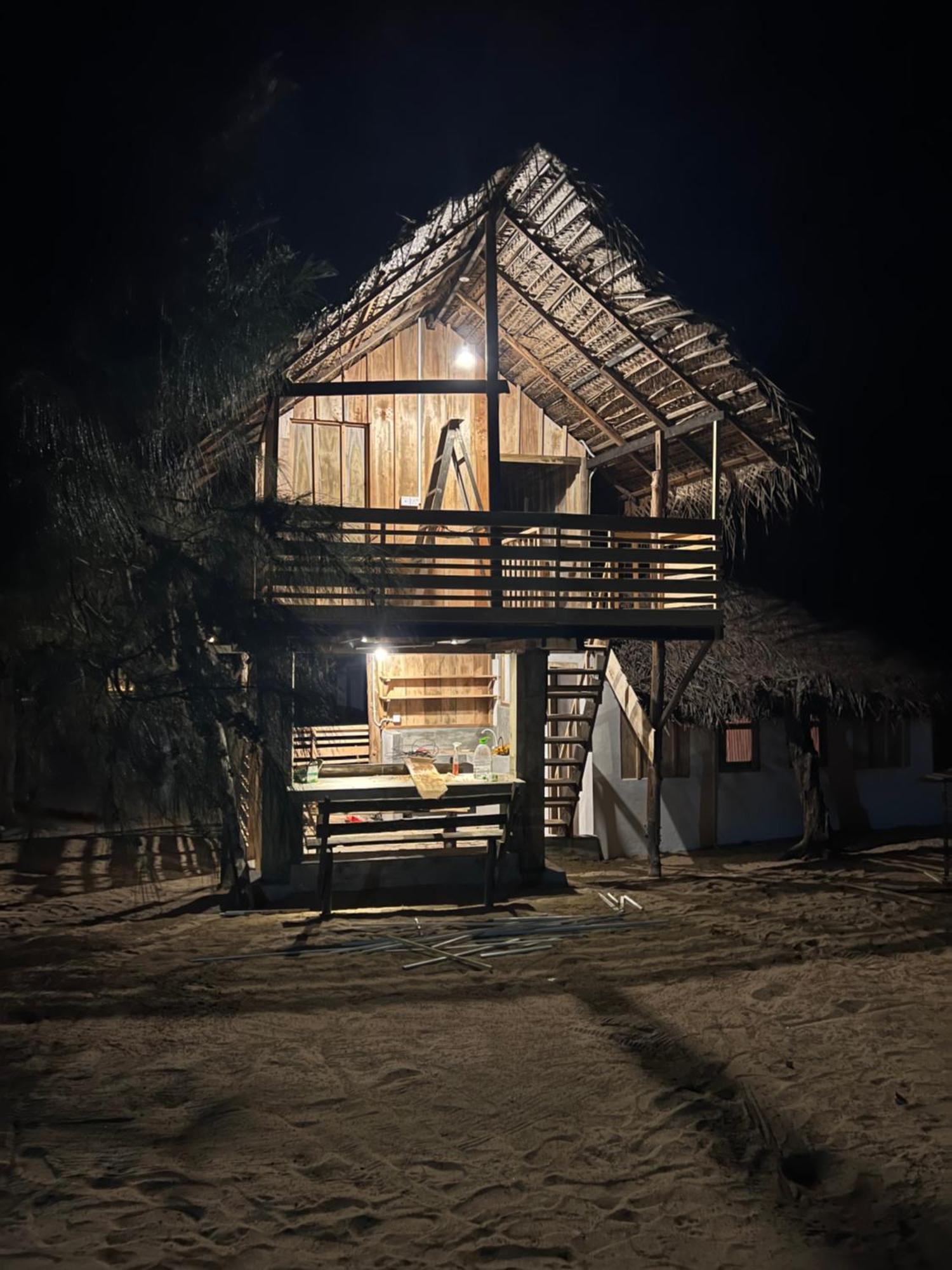 Pensión Dune & Surf Camp
